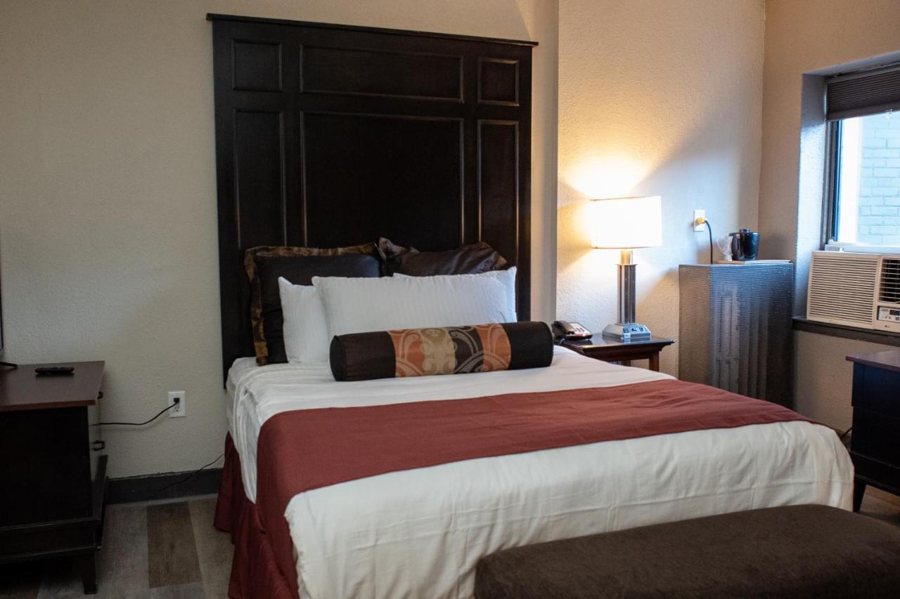 Hotel Chataura Dearborn Luaran gambar