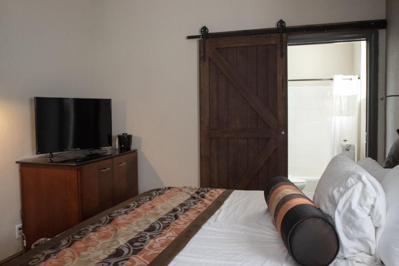 Hotel Chataura Dearborn Luaran gambar